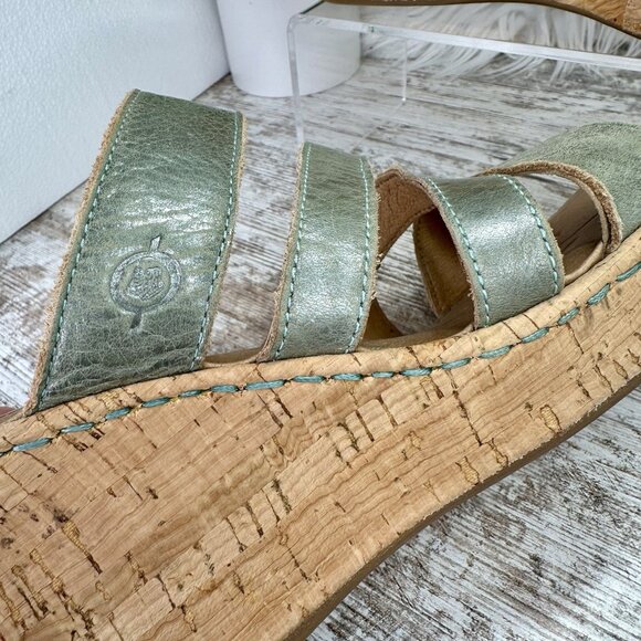 Born Zemora Slip On Leather Wedge Sandal Shoe Women's Sz 9 Green Metallic Beachy - Picture 5 of 13